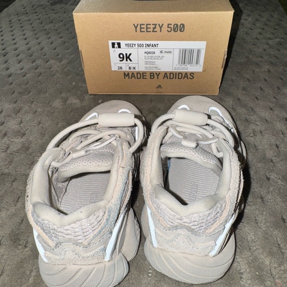 Used! Yeezy 500. Toddler Size 9. Final Sale - Picture 3 of 3